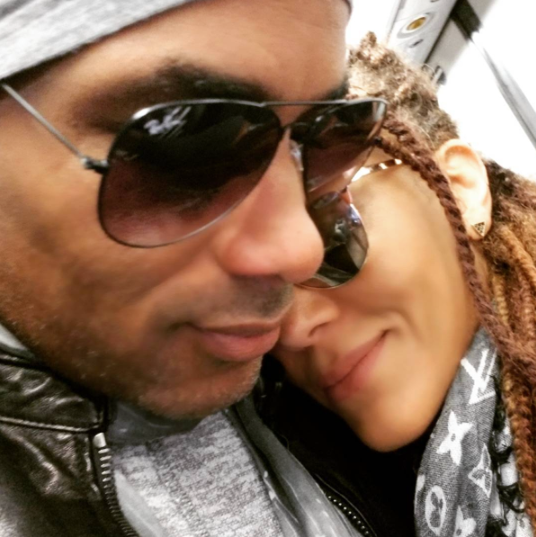 These Famous Couples Take The Best Selfies Together
